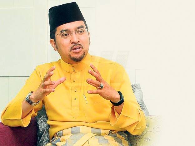 Muslims care more about halal food than halal income: Malaysian minister