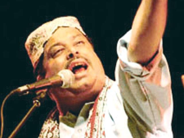 Farid Ayaz&#39;s qawwali enthralls audience at Pakistan UN Mission - farid-ayaz-s-qawwali-enthralls-audience-at-pakistan-un-mission-1431192400-9269