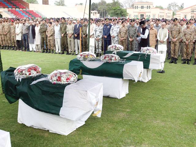 Four soldiers among 6 dead in Lahore suicide hit