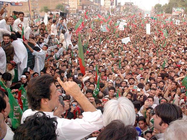 PTI’s caravan to reach Waziristan by end of September: Imran