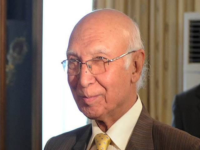 US assures no drone strikes during Pak-Taliban peace talks: Sartaj Aziz