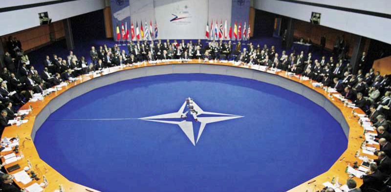 NATO to slap fresh sanctions on Russia for its role in Ukraine crisis