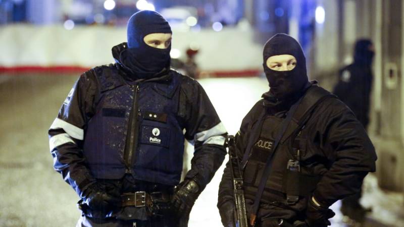 Belgian Police raids radical cell; two killed one arrested