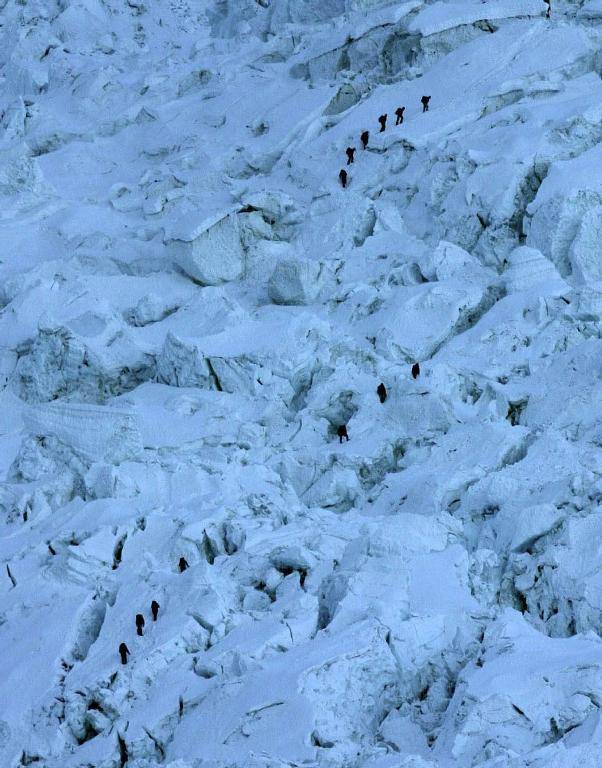 Earthquake unleashed avalanche on Mount Everest