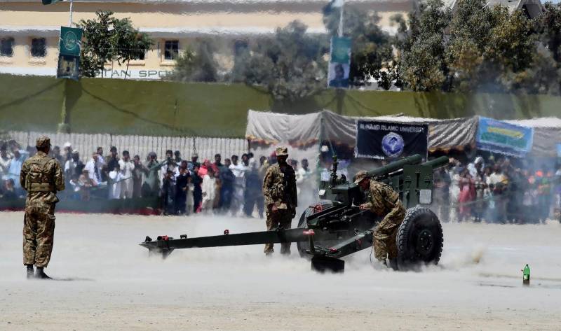 Pakistan Army celebrates September 6 