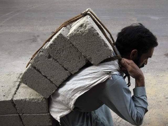 Laborer 'set on fire' in Multan