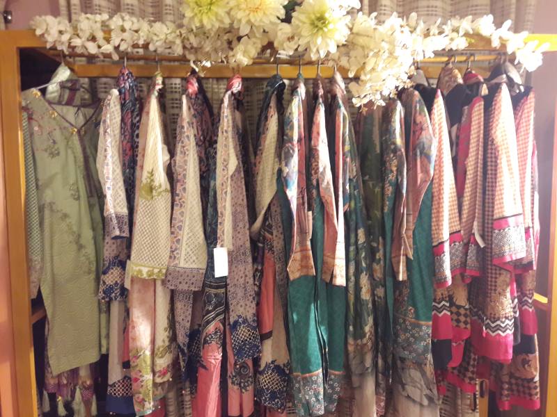 Shiza Hassan launches Luxe Prints S/S ’16 