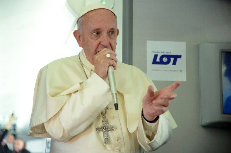 Pope says Islam is not terrorism