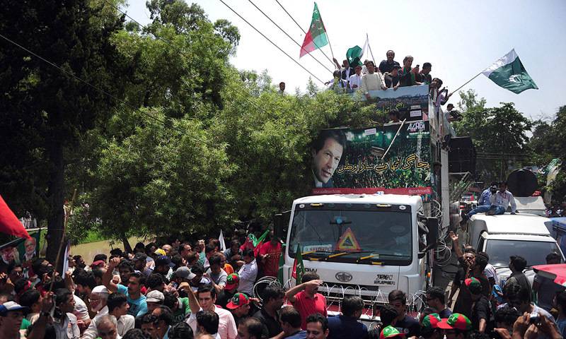 Why dharnas are not the way to go for Imran Khan, and what he should do instead