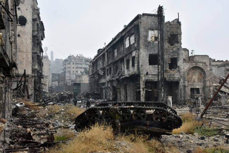 Rebel-held Aleppo civilians record their 'last message' as evacuation delays