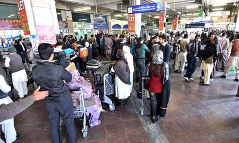 Arms recovered from female passenger at Benazir Airport