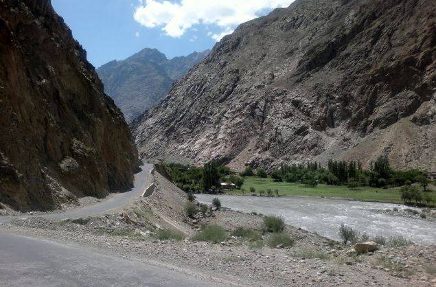 NHA plans to build 216 km Gilgit-Shandur road