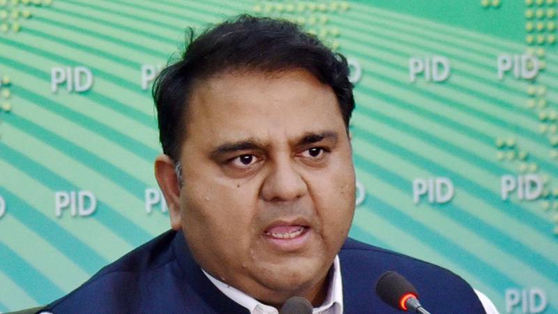 Fawad Ch criticises Zardari over remarks against govt 