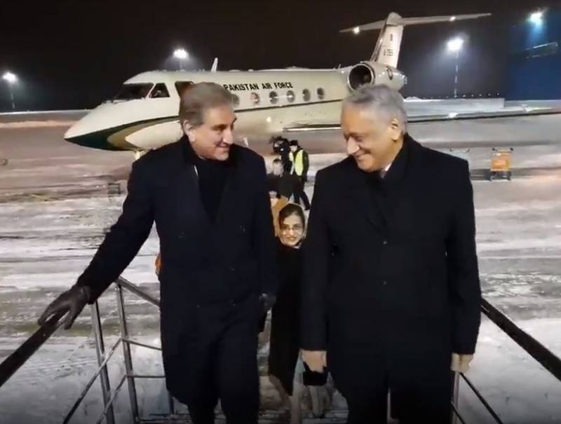 FM Qureshi reaches Moscow to discuss Afghan issue 