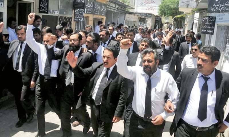 Lawyers observe protests, strikes across Punjab against Sahiwal incident 