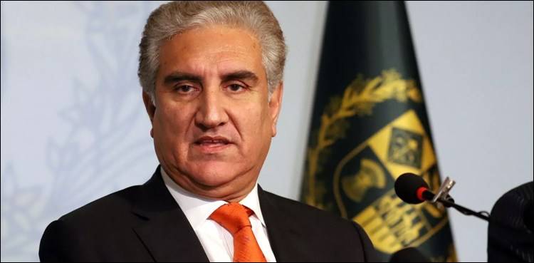 FM Qureshi discusses bilateral, regional & int’l affairs with Omani leadership