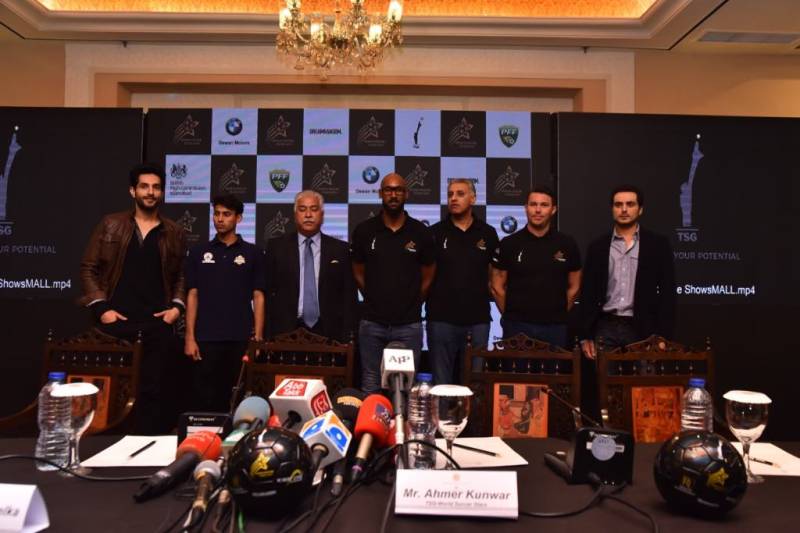 Anelka meets PFF president ahead of World Soccer Stars event