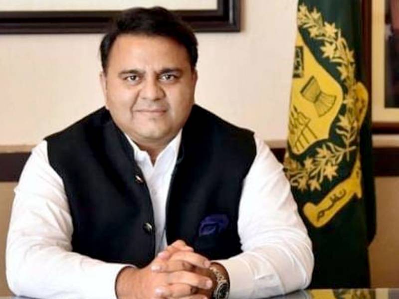 Fawad urges PML-N, PPP to shun Sharifs, Zardari, focus on new political narrative