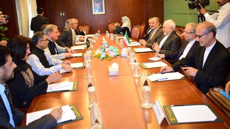 Iranian FM Zarif holds talks with FM Qureshi