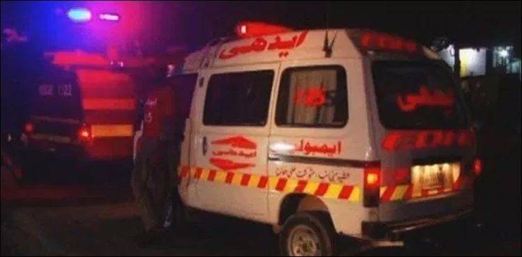 10 injured, five killed in road accident in Bhakkar