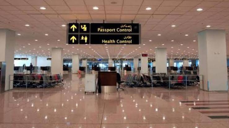 Coronavirus: 40 Pakistani students reach Islamabad from China