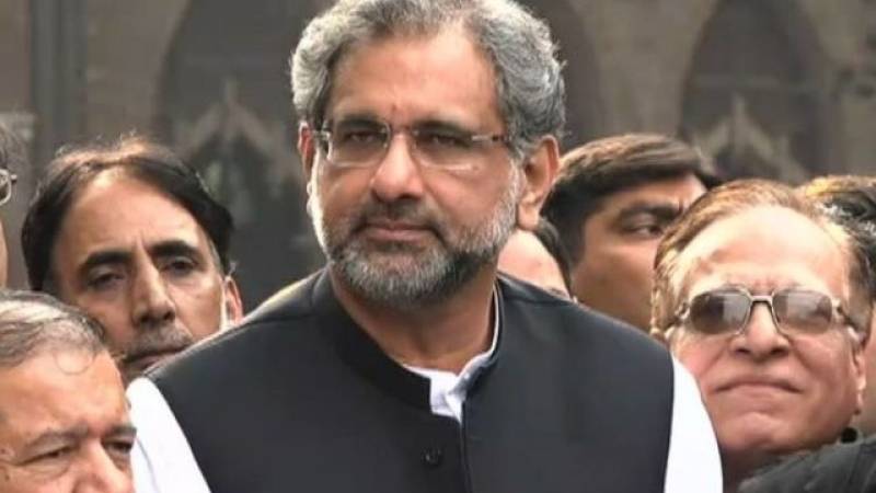 Shahid Khaqan Abbasi appears before NAB in LNG case 