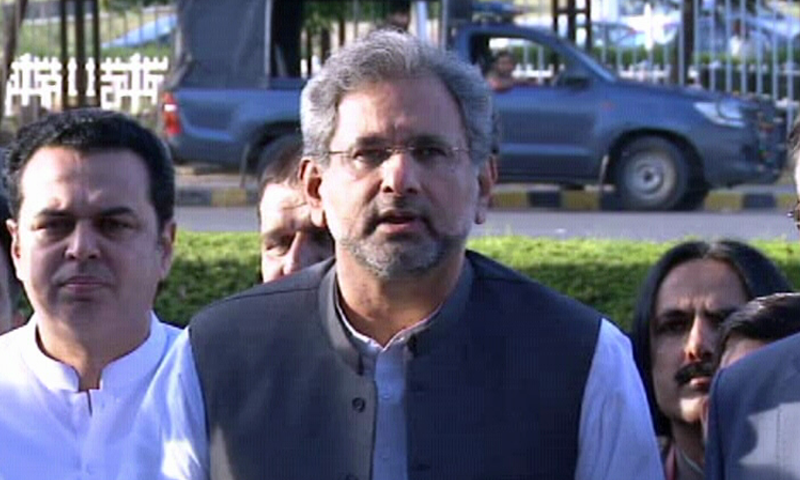 Shahid Khaqan urges to make Karachi incident report public