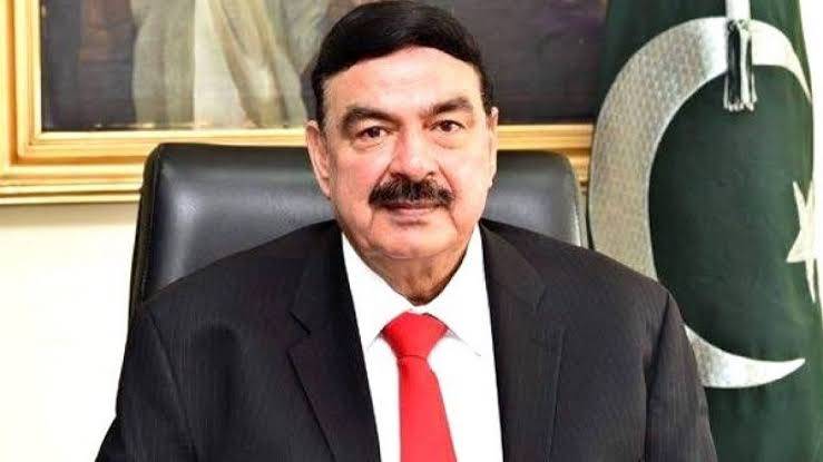 Sheikh Rasheed inaugurates KCR 