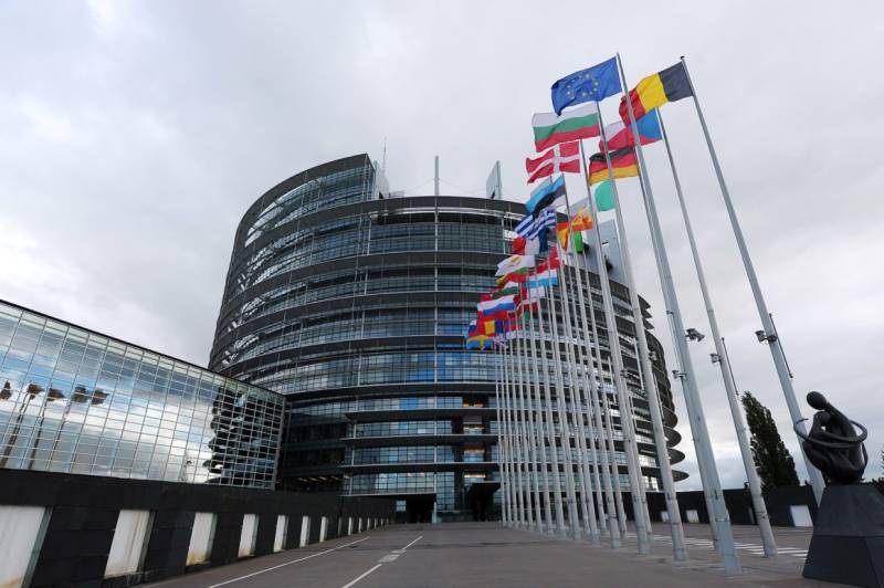 European Parliament calls for sanctions against Turkey