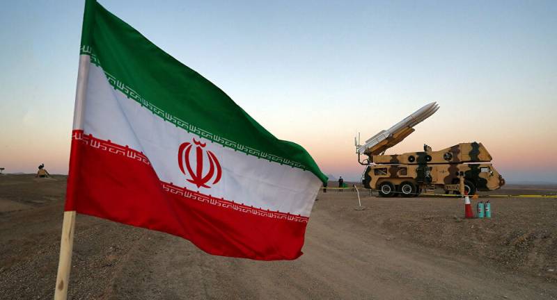 Iran builds up air defense systems near nuclear sites over possible US strikes