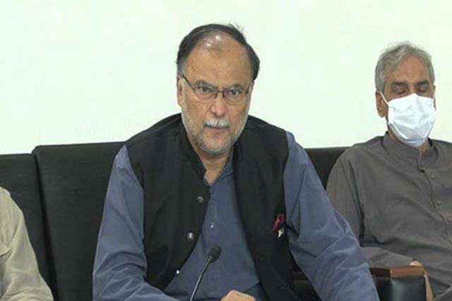 Ahsan Iqbal reproaches PM for 'trying to reboot country with power shutdown'