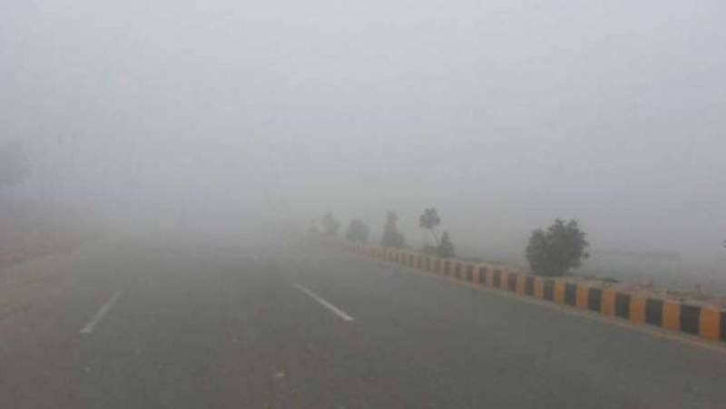 Lahore-Sialkot motorway closed due to dense fog