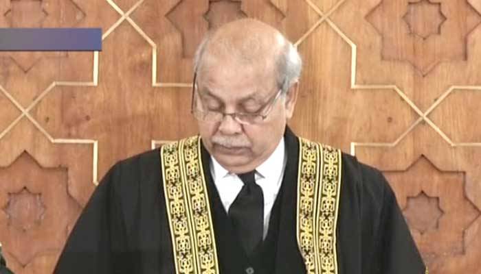 CJP Gulzar meets road accident near Rasakai