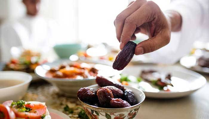 Ethiopian Muslims break world record for hosting largest iftar gathering