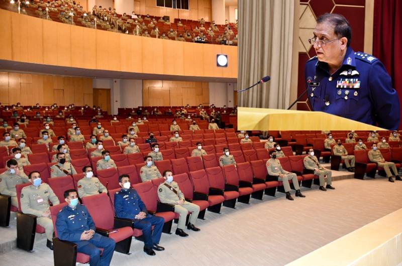 Air Chief Zaheer Ahmed visits Command and Staff College Quetta