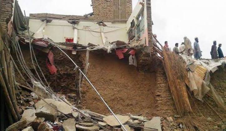 Four injured in roof collapse in Okara