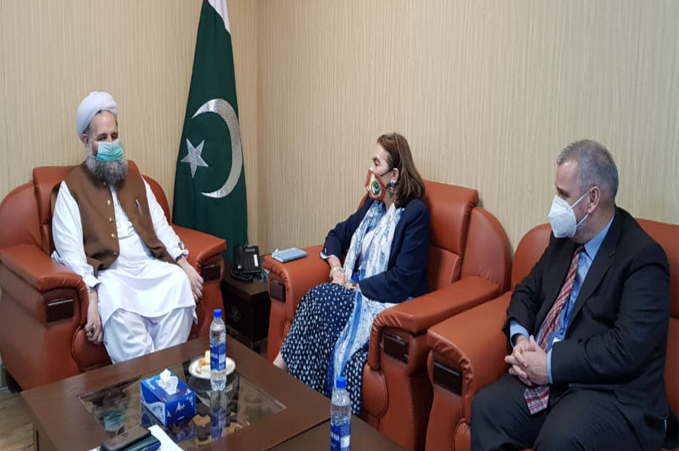 EU counterpart calls on Minister for Religious Affairs in Islamabad