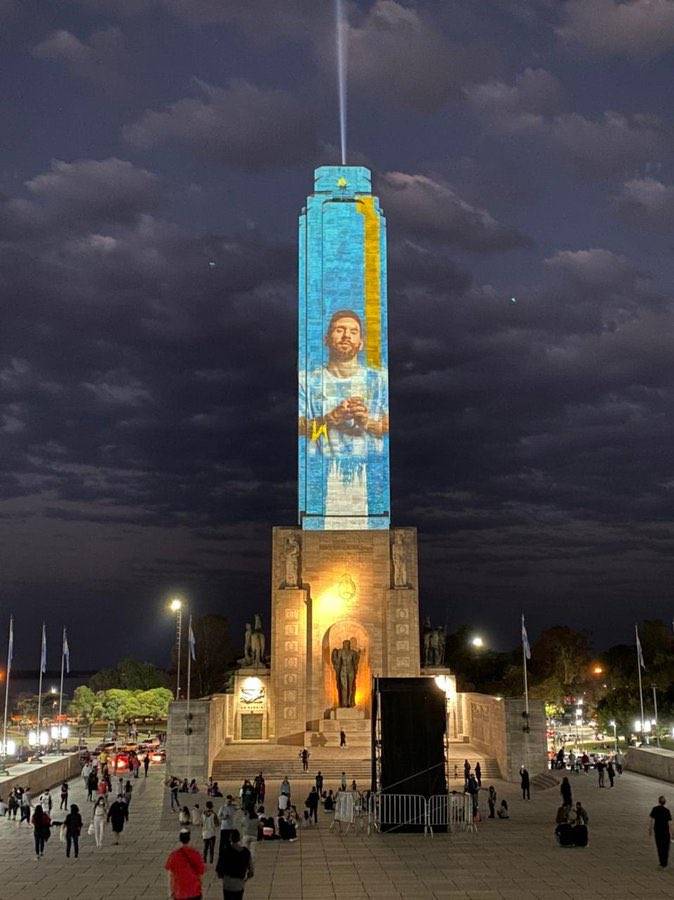 Messi’s home city of Rosario unveils 70-Metre tall projection of striker