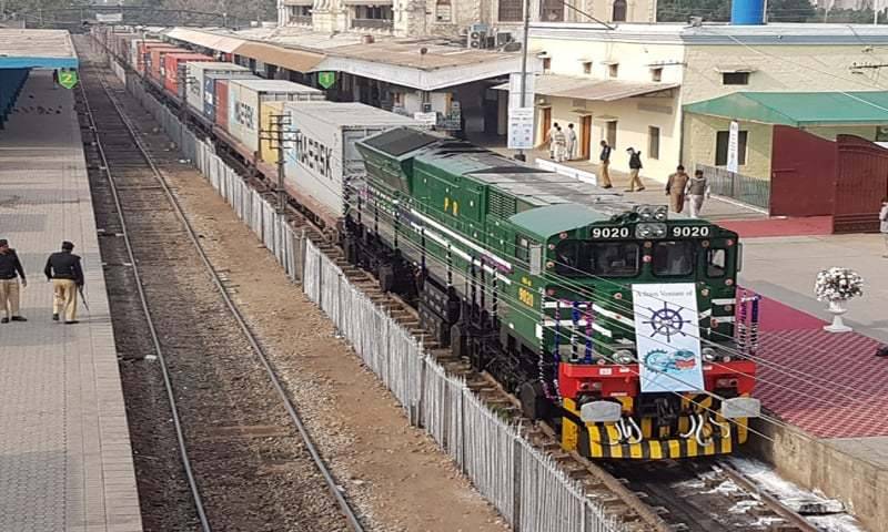 Federal govt restores Pak-Iran freight train service