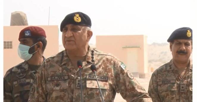 COAS Gen Bajwa visits operation area of Pano Akil