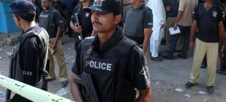 Man killed in firing at entrance of Lahore Session Court