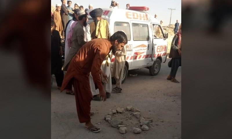  Three children hit, killed by truck while crossing road outside Bahawalpur school