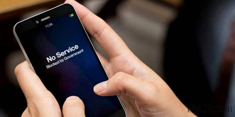 Fed govt decides to suspend mobile services in Islamabad for three days