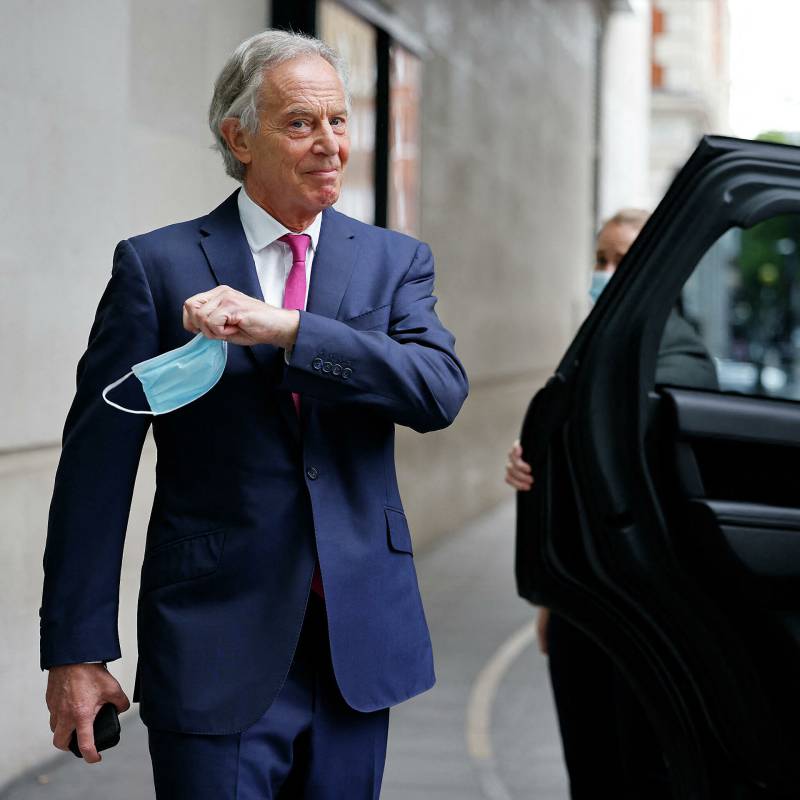 Boris Johnson urges to release secret documents on wars under Tony Blair