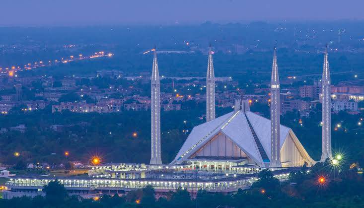 IHC orders immediate closure of Islamabad sheesha cafes