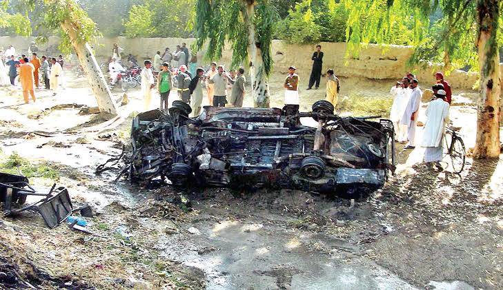 At least five killed, three injured in van-trolley collision in Lahore