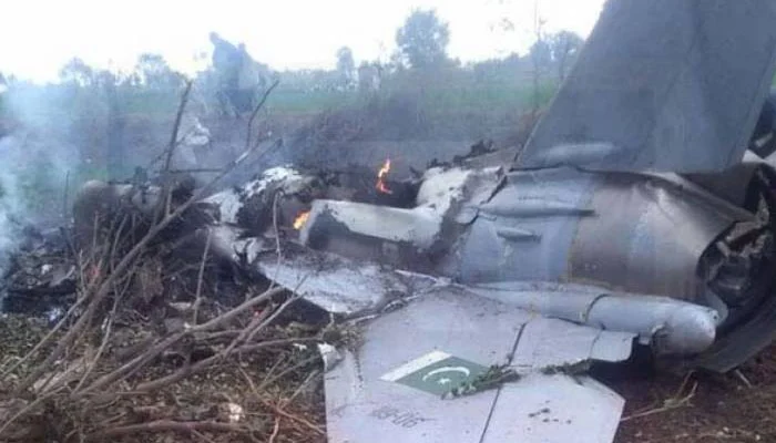 Two pilots martyred as PAF trainer plane crashes near Peshawar