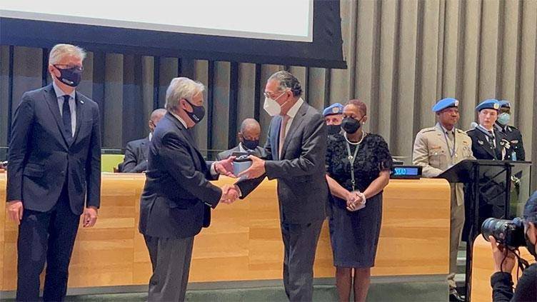 Six Pakistani peacekeepers honored posthumously at UN ceremony