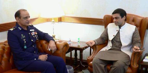 CM Punjab Hamza Shehbaz Sharif meets Air Vice Marshal Zafar Aslam