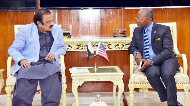 Todd Robinson calls on Rana Sanaullah in Islamabad